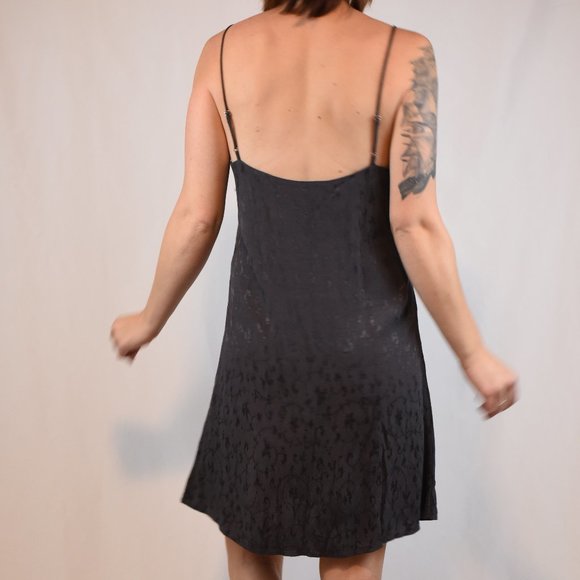 Tru Blu by Planet Blue V Slip Dress - Picture 4 of 9